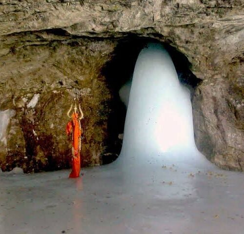Holy Amarnath Cave Yatra (Traditional Route)
